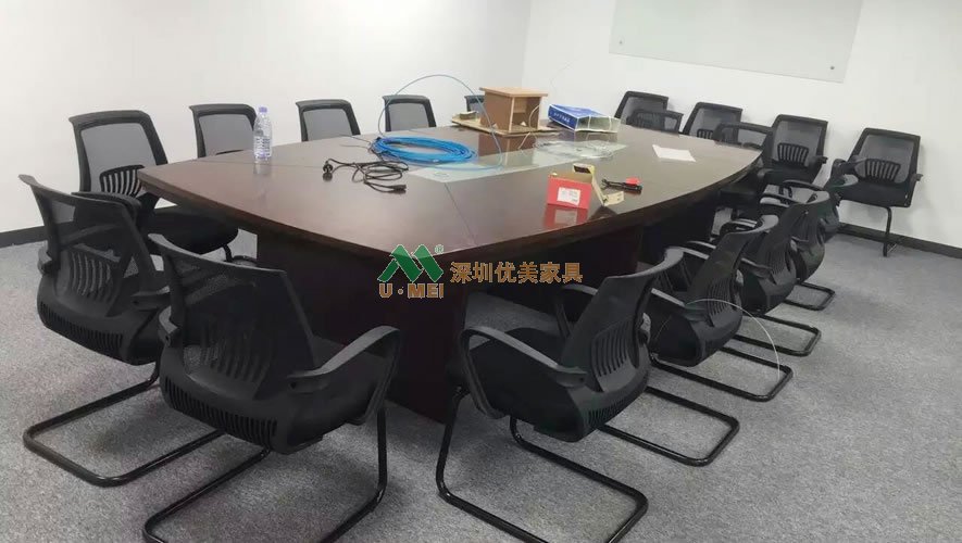 会议桌