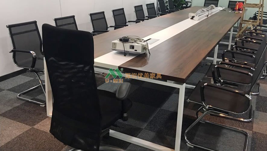 深圳优美家具案例-蜗牛窝会议桌